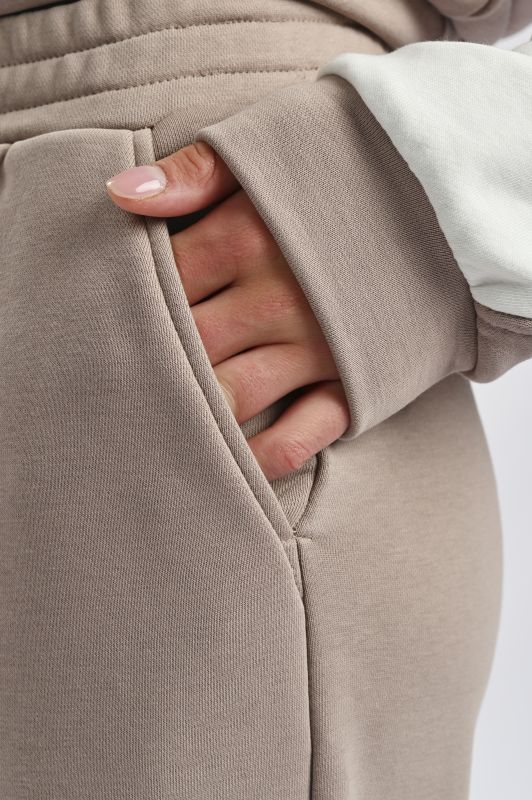 Брюки жіночі EL 31525, р.XL, latte cream